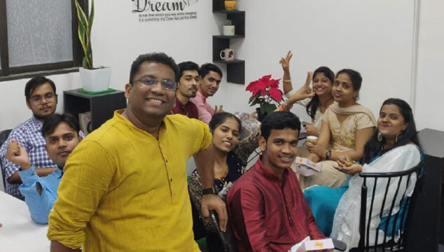 edge CRM - Our employees